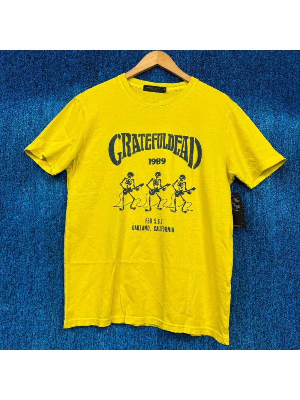 Grateful Dead Oakland California Rock Yellow T-Shirt Size Medium